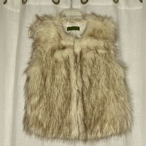 Faux Fur Women’s Vest in Cream